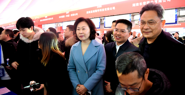 常德经开区举行2026年“春风行动”大型招聘会